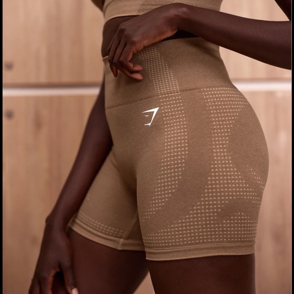 Gymshark Pants - Gymshark vital seamless shorts in fawn marl